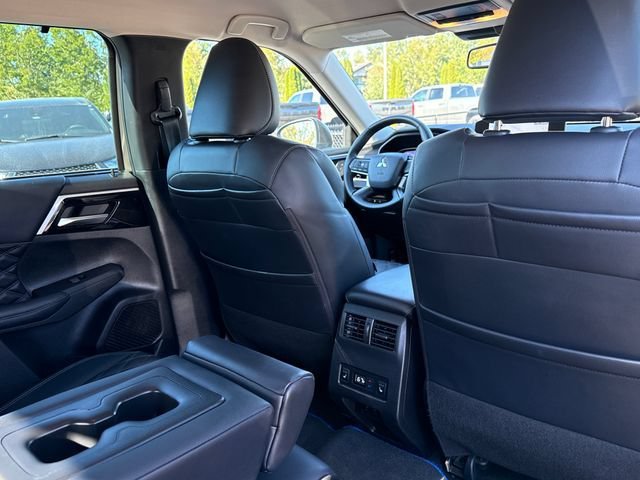 Used 2023 Mitsubishi Outlander SEL AWD/4WD image 21