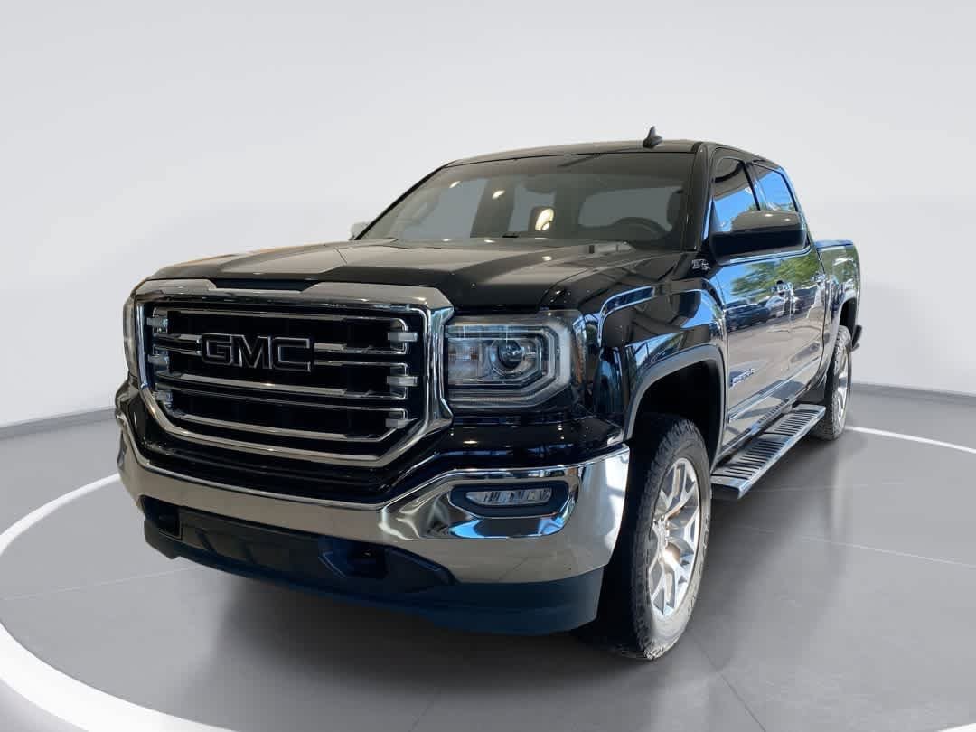 Used 2018 GMC Sierra 1500 SLT w/ SLT Premium Package AWD/4WD image 1