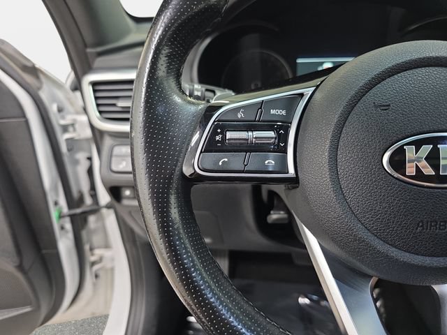 Used 2019 Kia Optima SX FWD image 17