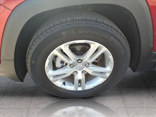 Used 2023 GMC Terrain SLE w/ LPO, Floor Liner Package FWD image 13