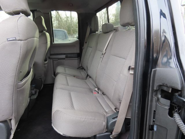 Used 2016 Ford F150 XLT w/ Equipment Group 302A Luxury AWD/4WD image 14