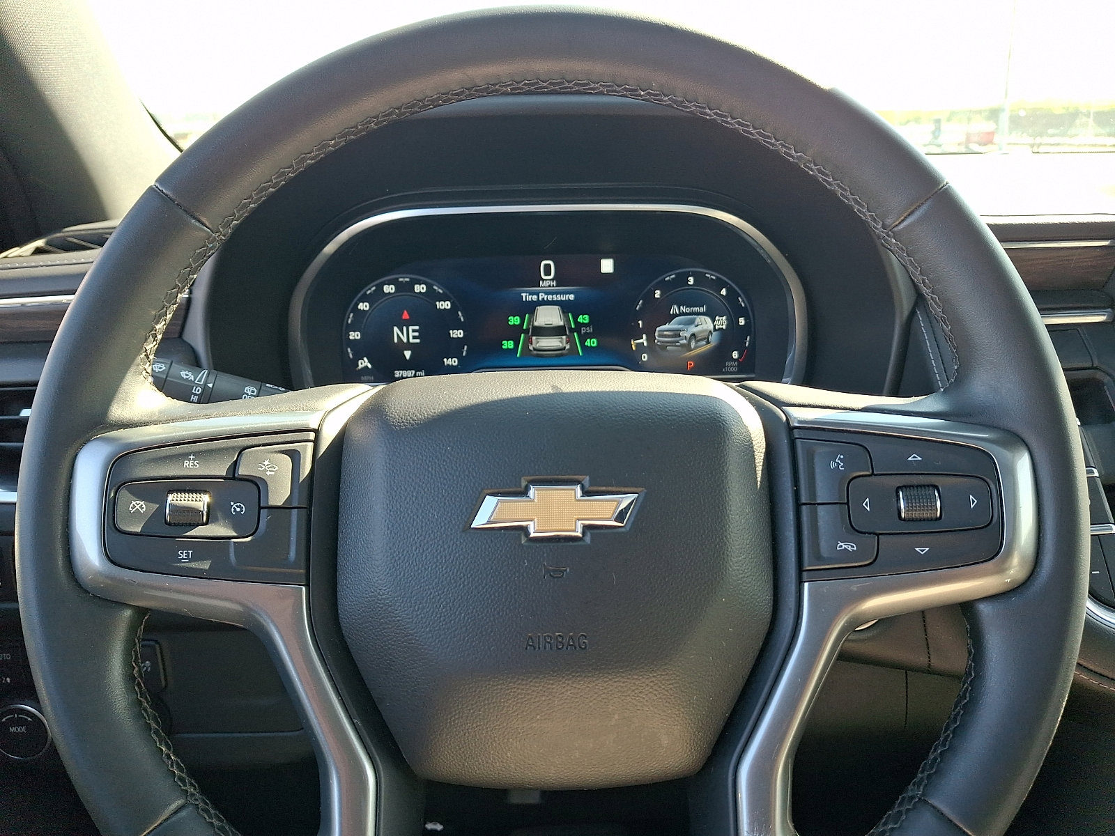 Certified 2023 Chevrolet Suburban LT image 20