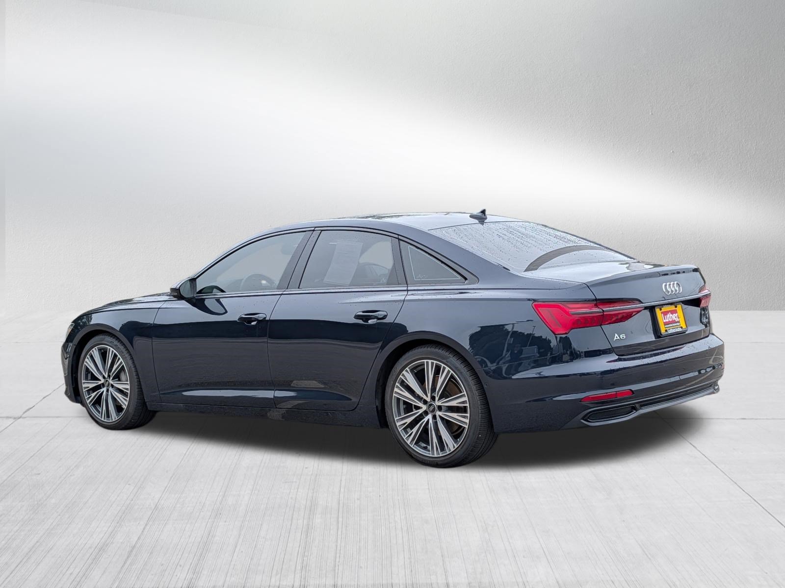 Used 2021 Audi A6 Premium Plus w/ Premium Plus Package AWD/4WD image 5