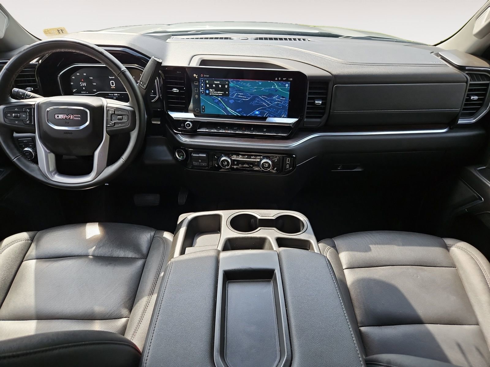 Used 2025 GMC Sierra 1500 SLT image 10