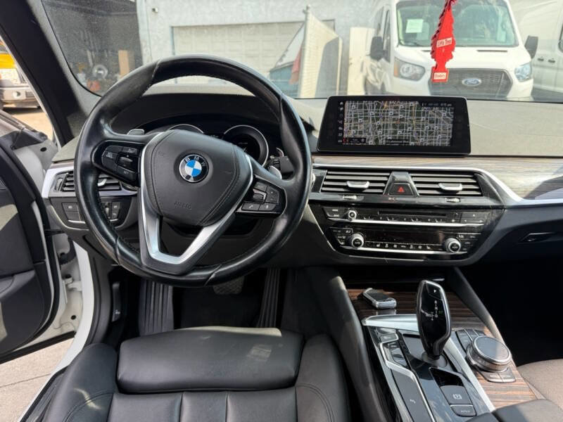 Used 2017 BMW 530i image 17