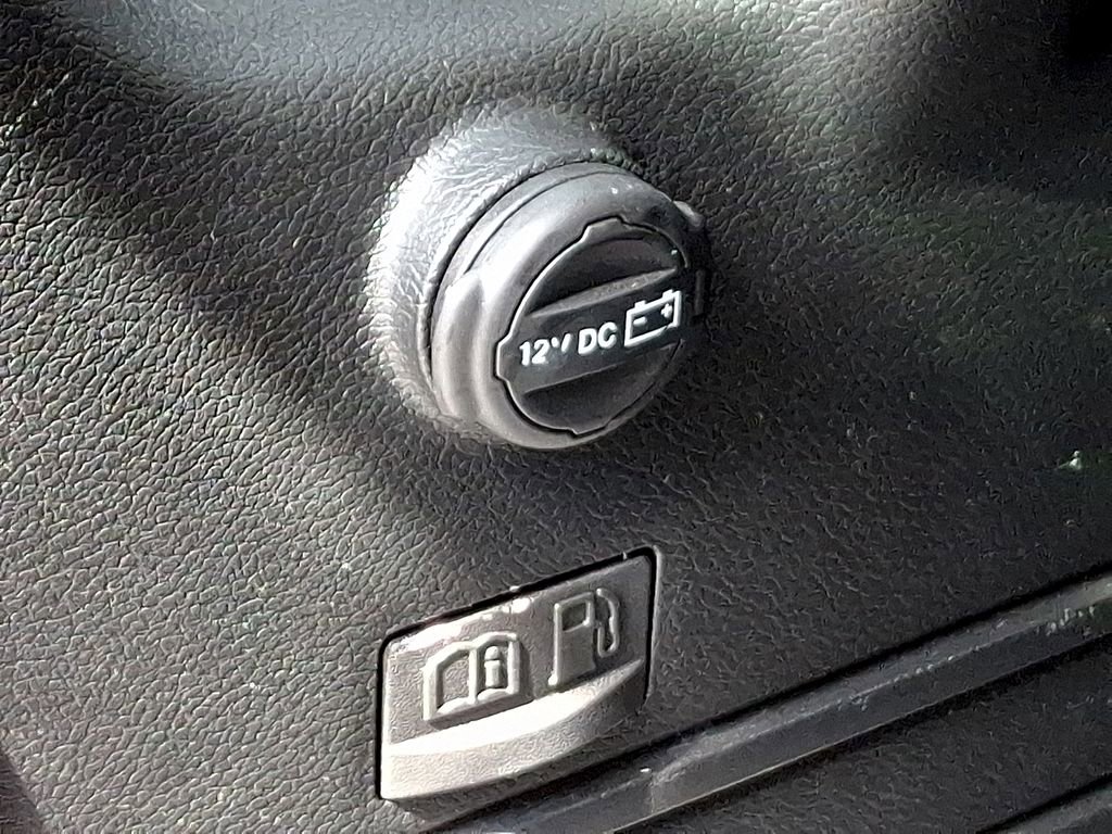 Used 2023 Jeep Wrangler Unlimited Sahara w/ Cold Weather Group image 30