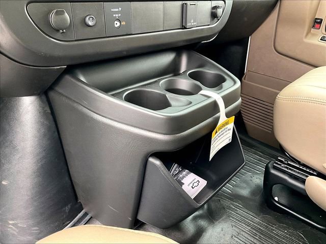 New 2026 Chevrolet Express 2500 RWD image 11