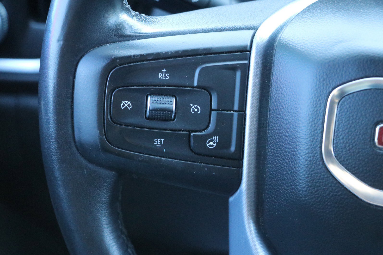 Used 2020 GMC Sierra 1500 SLE w/ SLE Value Package image 17