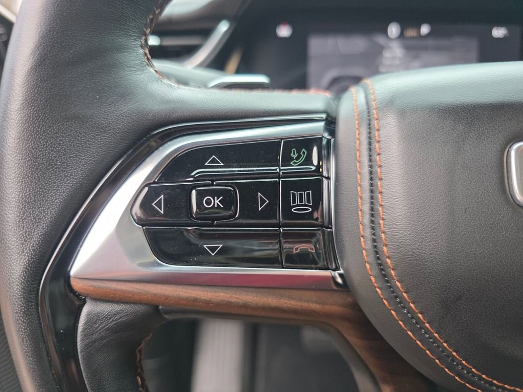 Used 2022 Jeep Grand Cherokee Summit w/ Adv Protech Group IV image 30