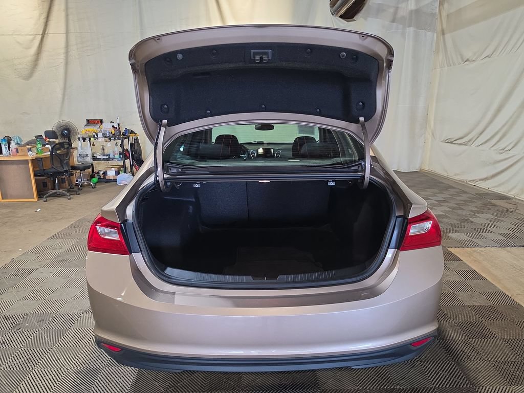 Used 2018 Chevrolet Malibu LT FWD image 20
