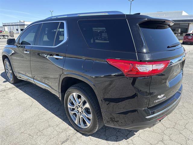 Used 2021 Chevrolet Traverse Premier FWD image 9