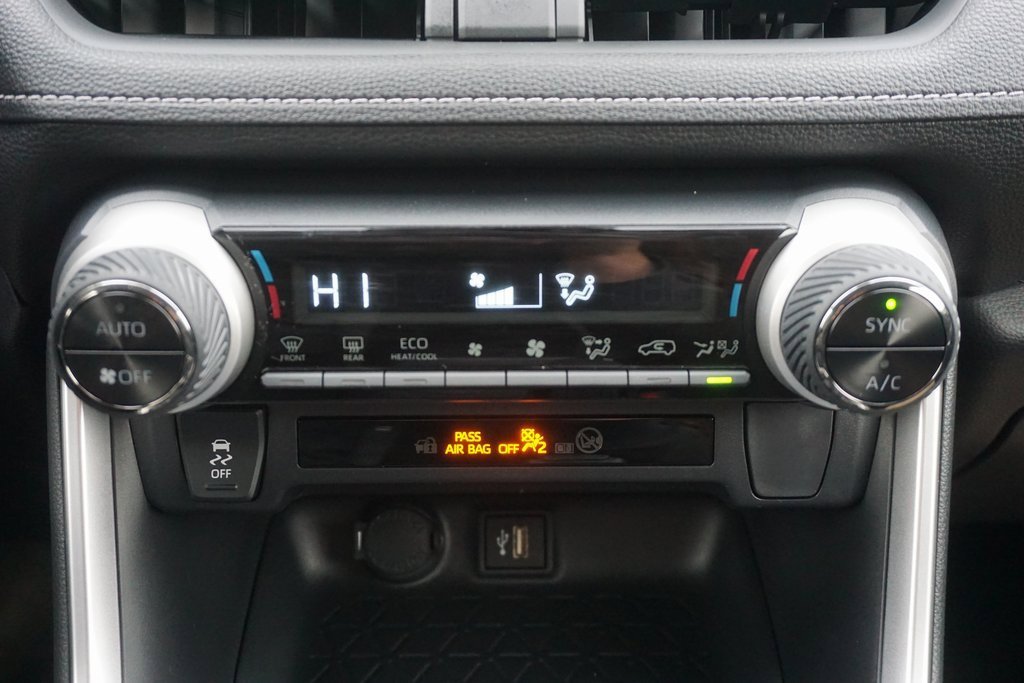 New 2025 Toyota RAV4 LE image 12