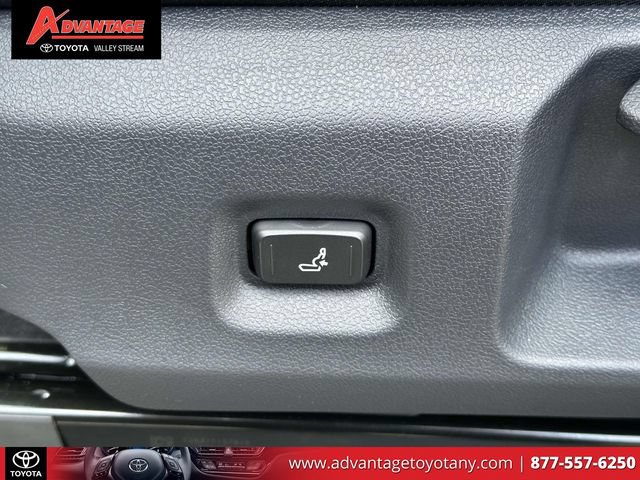 Used 2026 Toyota Tacoma SR5 AWD/4WD image 22