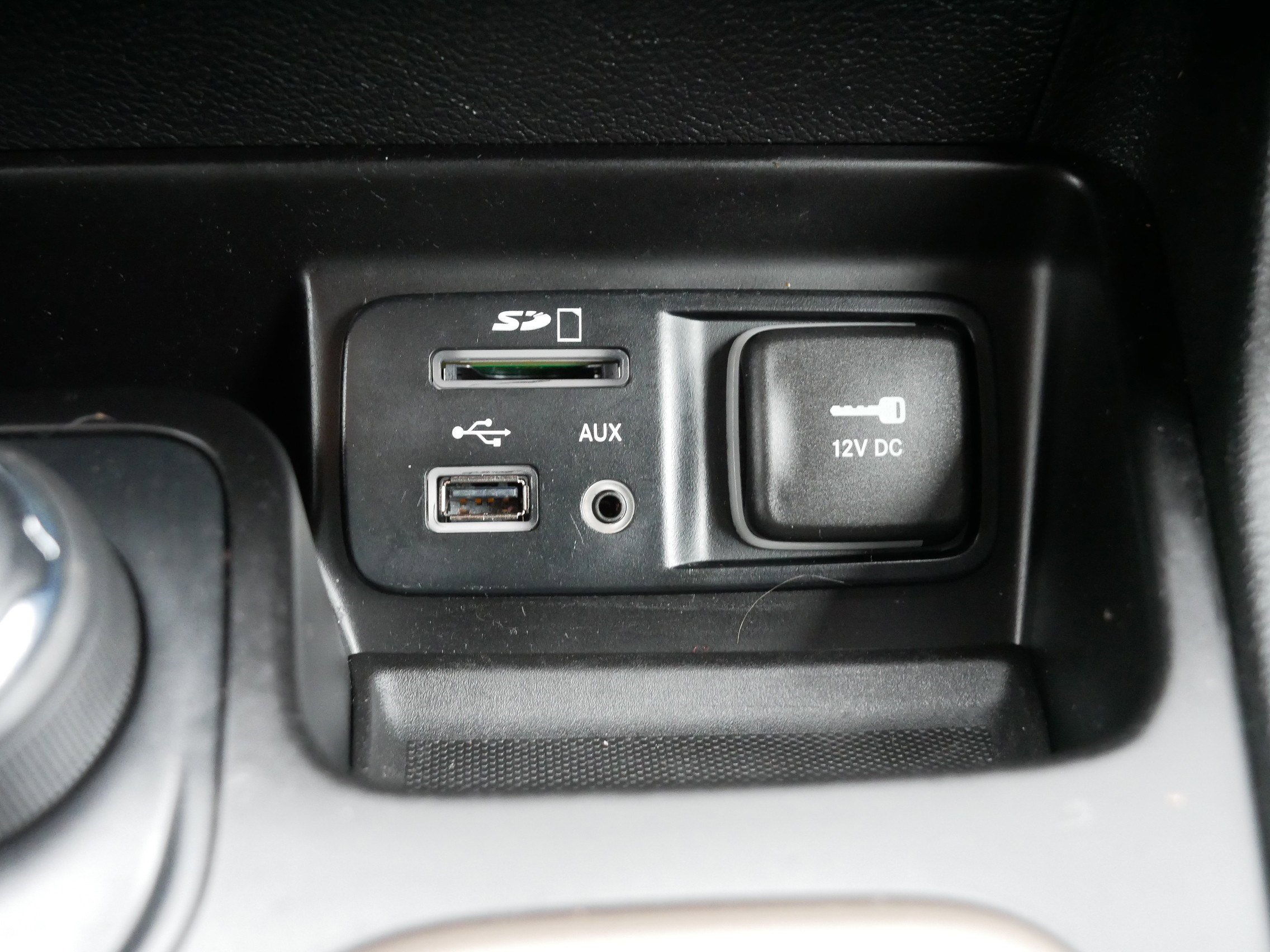 Used 2016 Jeep Cherokee Latitude image 33