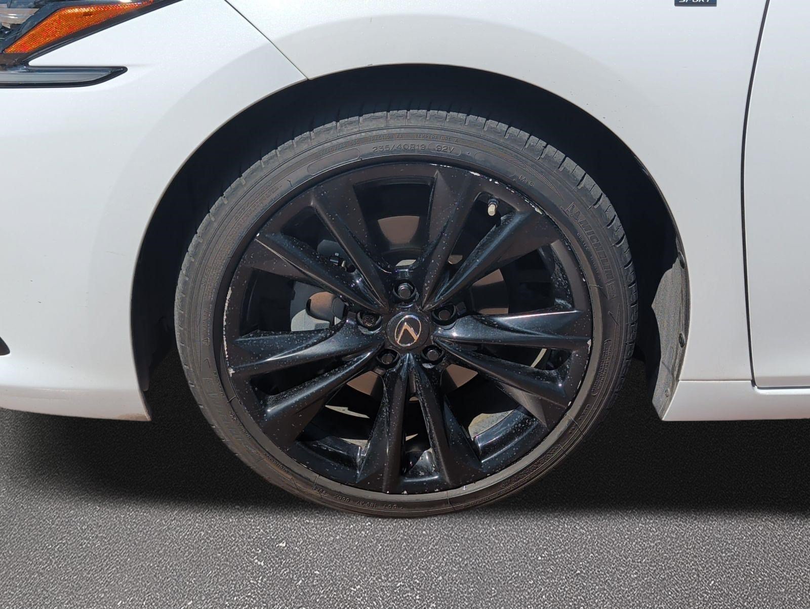 Certified 2022 Lexus ES 300h F Sport w/ Accessory Package 2 FWD image 7
