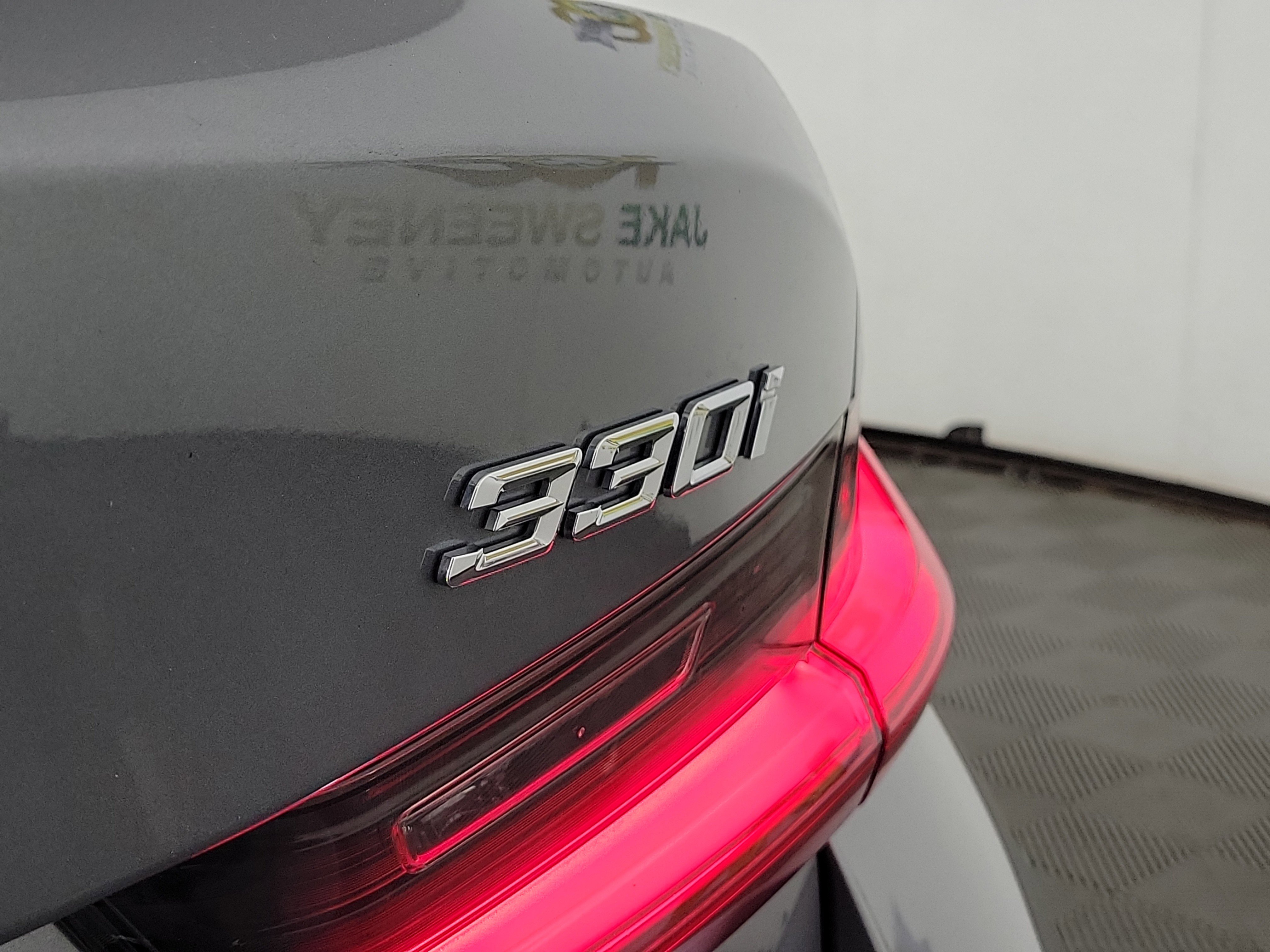 Certified 2025 BMW 330i xDrive Sedan w/ Premium Package image 24