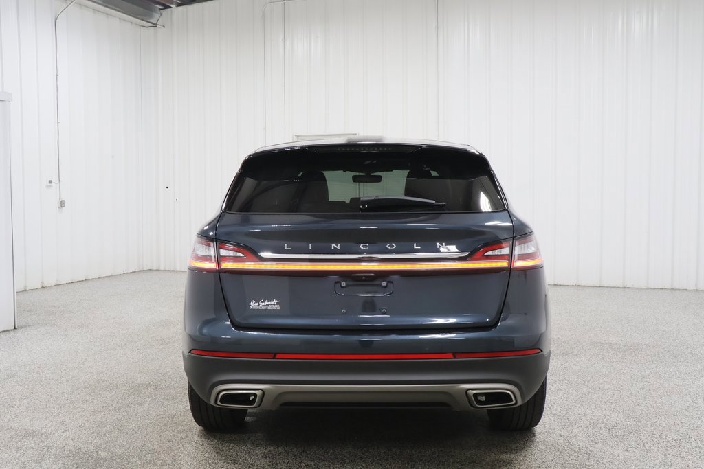 Used 2023 Lincoln Nautilus AWD w/ Premium Package image 5