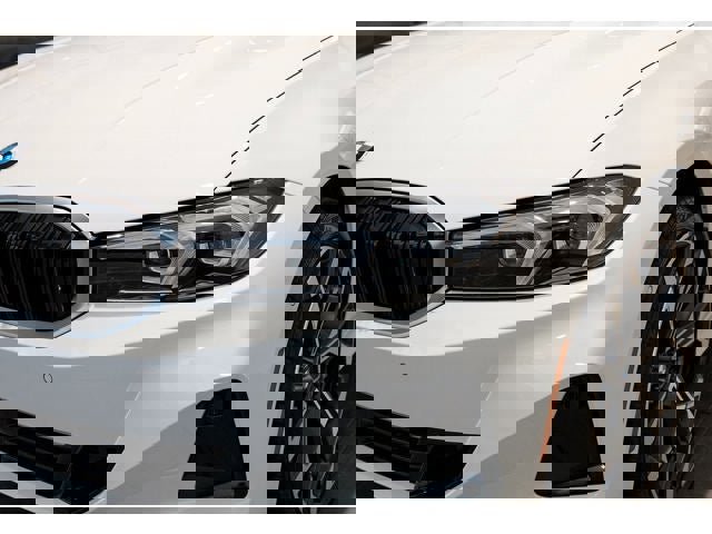 New 2026 BMW 330i xDrive Sedan w/ Convenience Package image 48