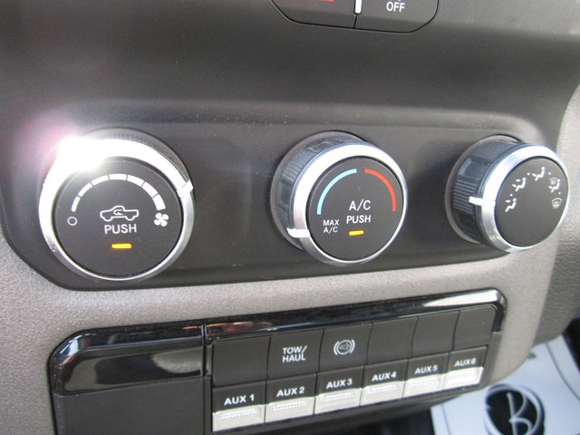 Used 2023 RAM 5500 Tradesman AWD/4WD image 18