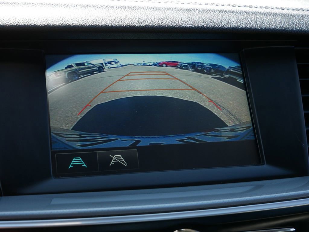 Used 2018 Buick Regal Preferred image 27