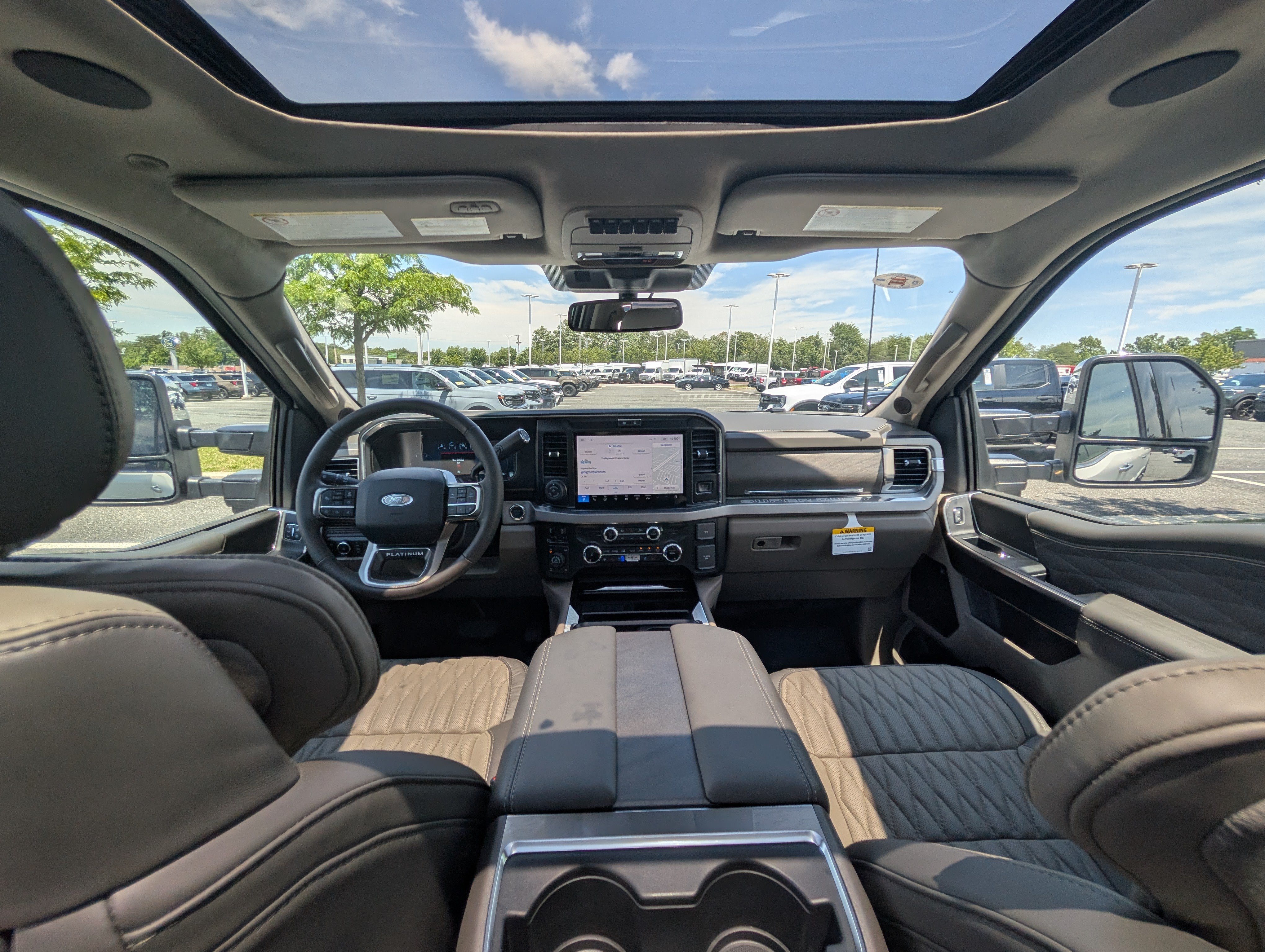 New 2026 Ford F250 Platinum w/ Platinum Plus Package AWD/4WD image 12