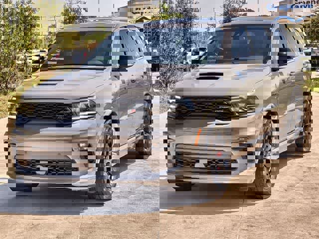 Used 2022 Dodge Durango R/T w/ Tow 'N Go Package image 2