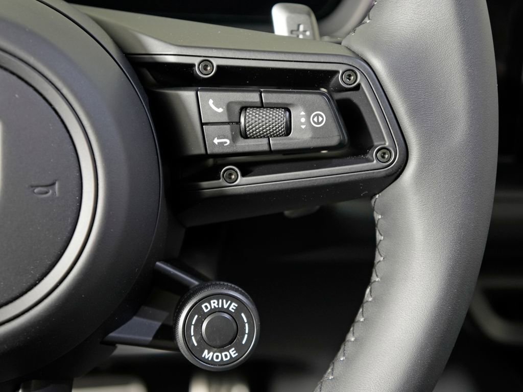 New 2026 Porsche Cayenne GTS AWD/4WD image 27