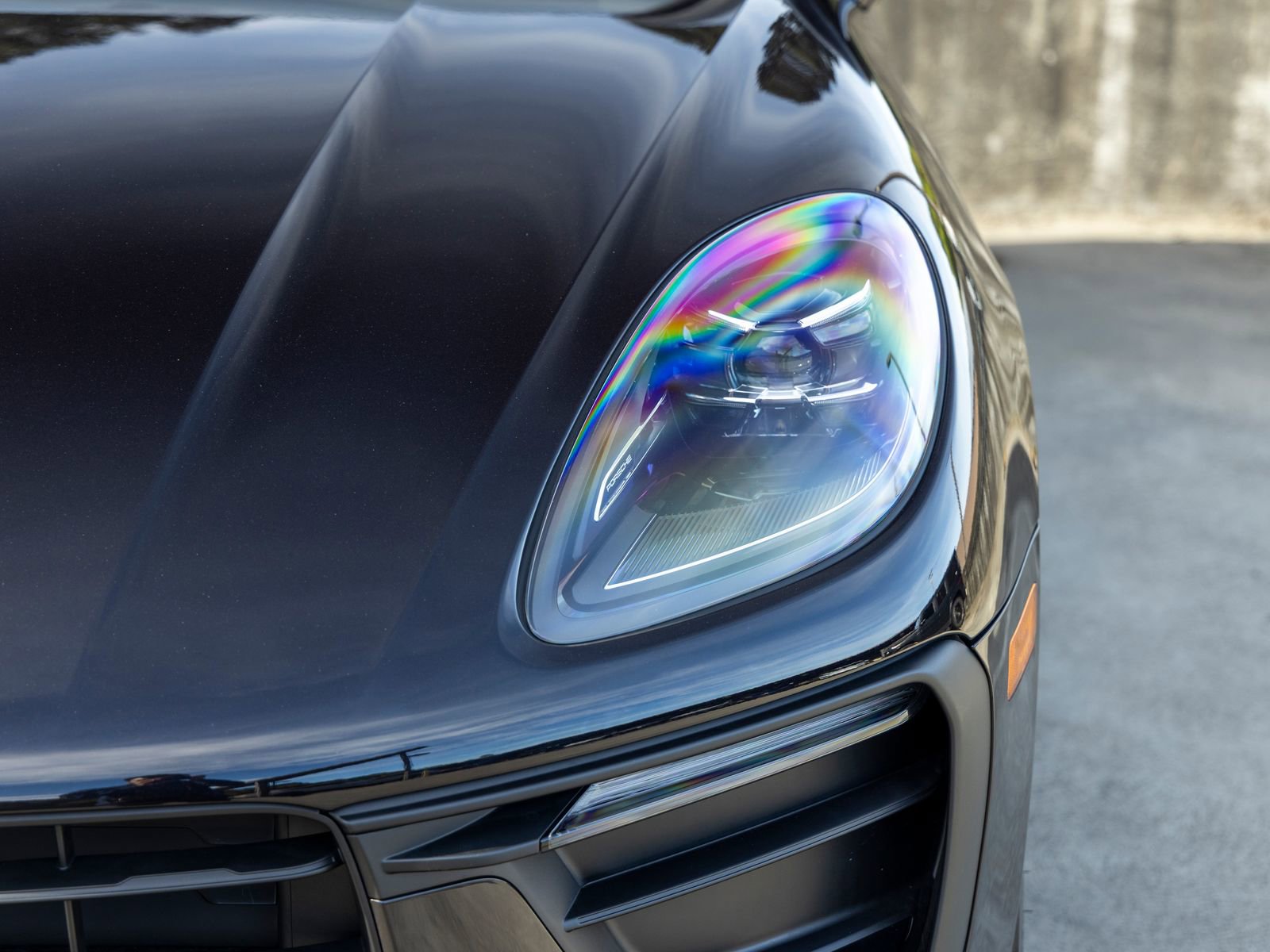 New 2025 Porsche Macan image 16