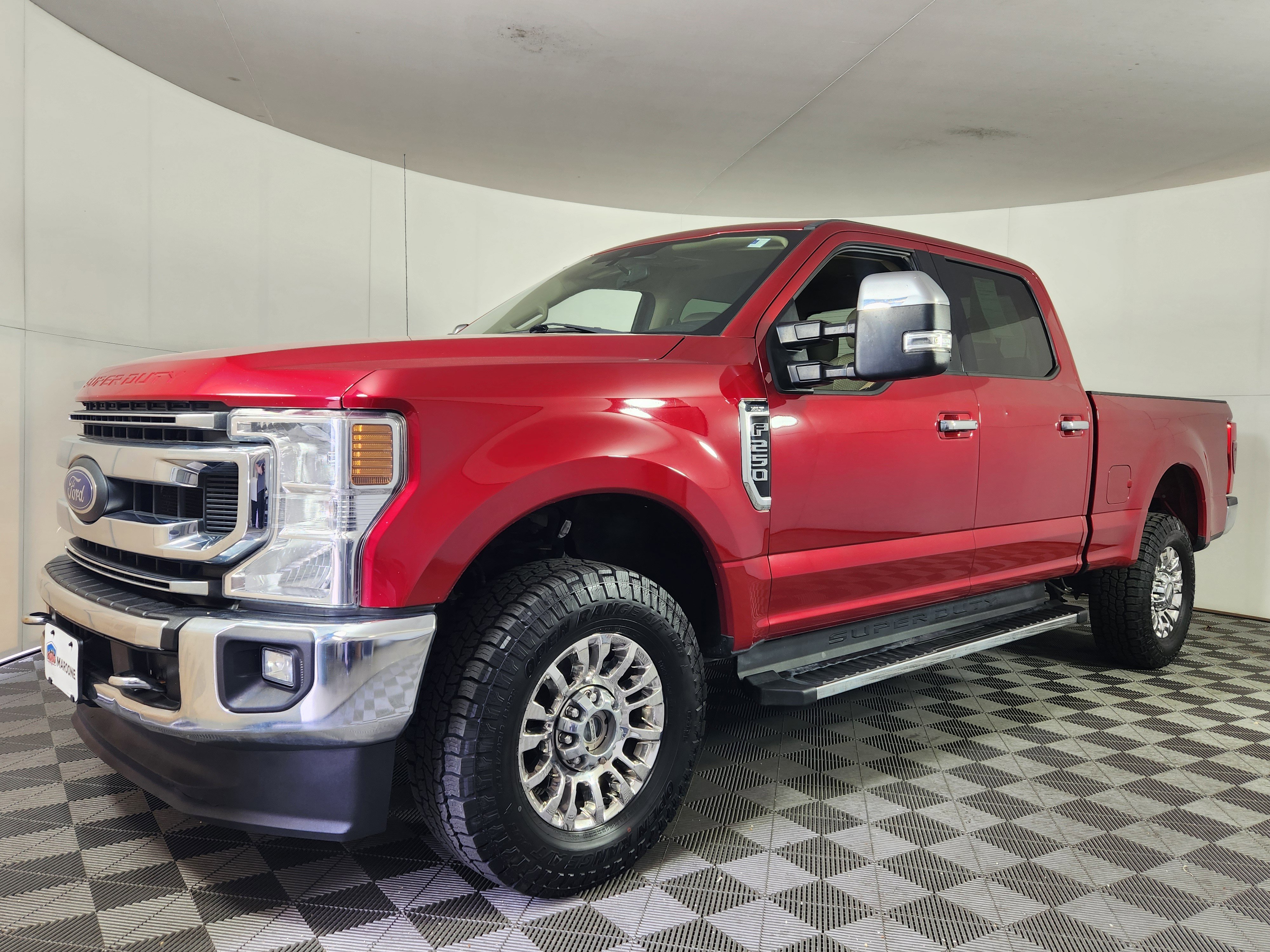 Used 2021 Ford F250 XLT w/ XLT Premium Package AWD/4WD image 3