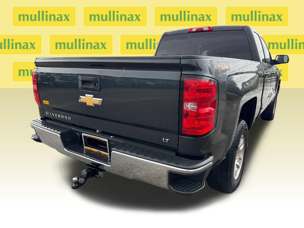 Used 2018 Chevrolet Silverado 1500 LT AWD/4WD image 4