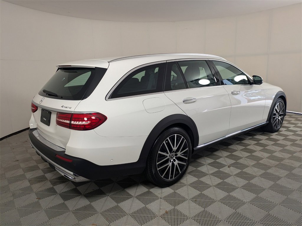 Certified 2023 Mercedes-Benz E 450 4MATIC All-Terrain Wagon image 4