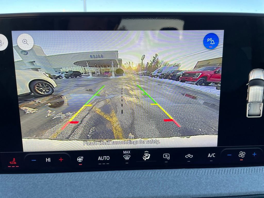 New 2026 Ford Maverick XLT w/ Equipment Group 301A AWD/4WD image 9