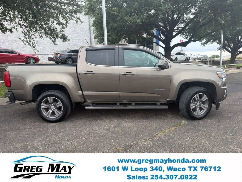 Used 2017 Chevrolet Colorado LT w/ LT Convenience Package image 2