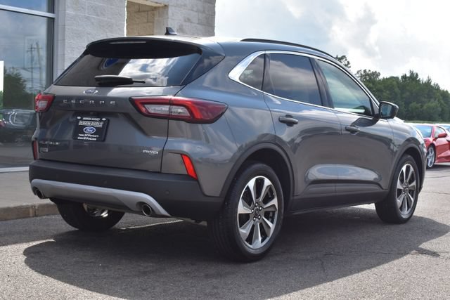 Used 2023 Ford Escape Platinum AWD/4WD image 18