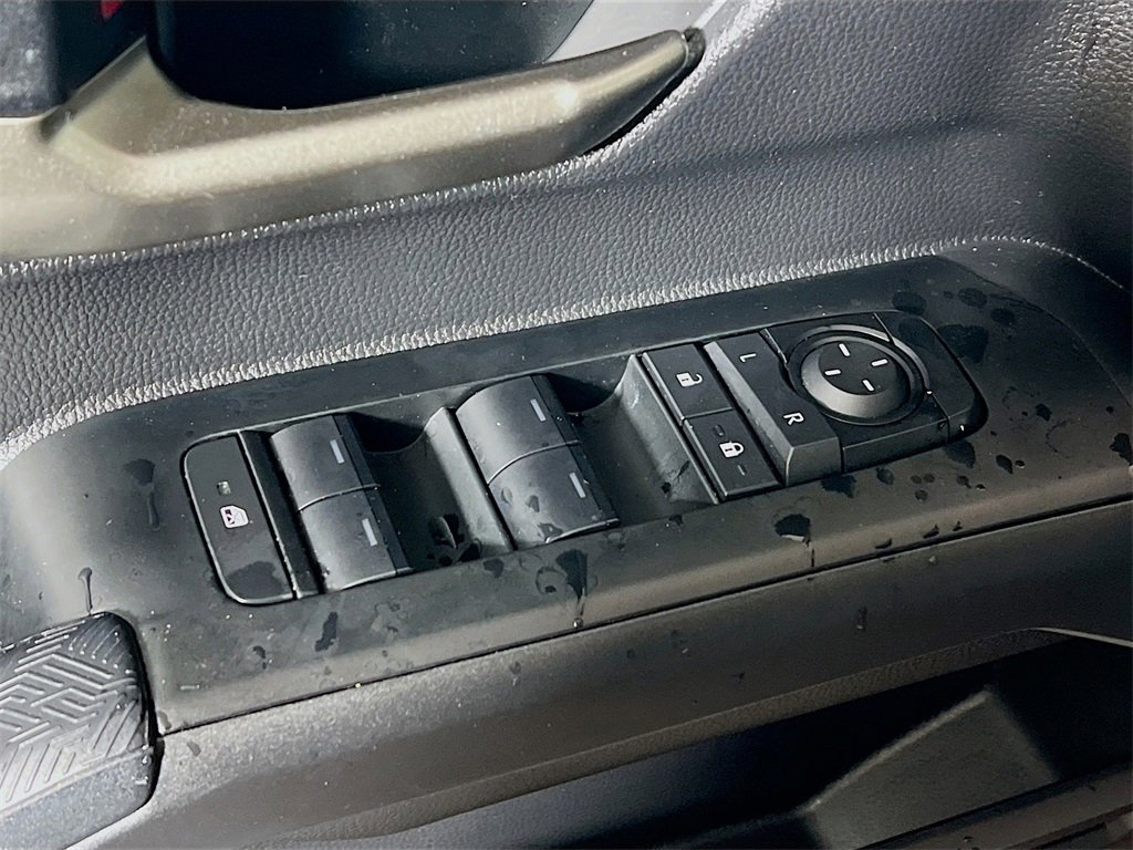 Certified 2025 Toyota Tacoma TRD Off-Road image 17