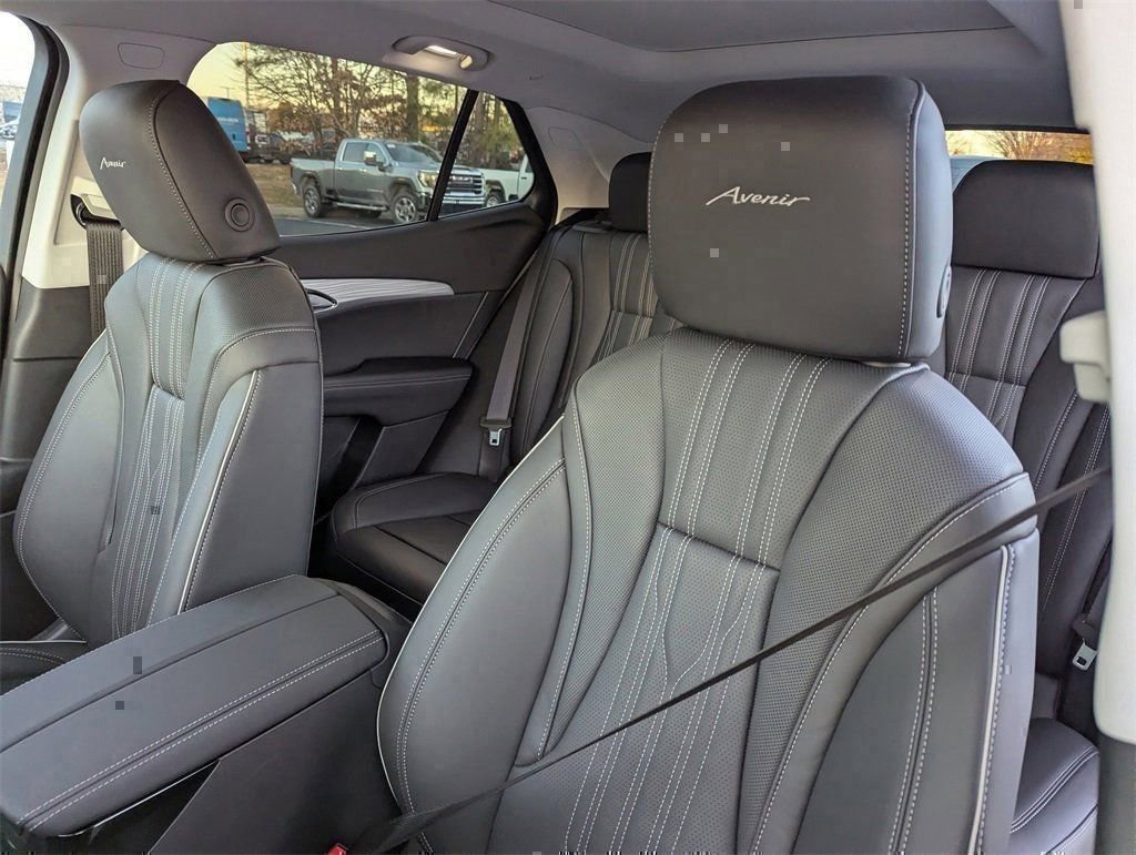 New 2026 Buick Envision Avenir image 11
