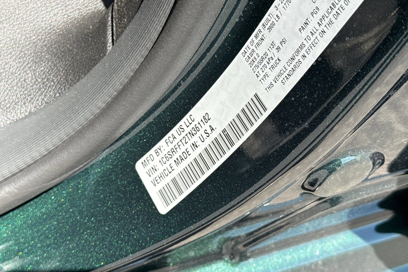 New 2026 RAM 1500 4x4 Crew Cab image 28