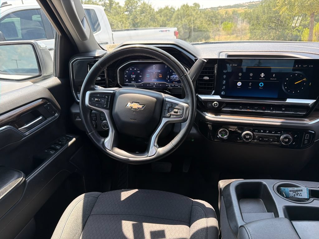 Used 2024 Chevrolet Silverado 1500 LT w/ Protection Package AWD/4WD image 31