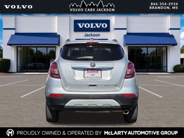 Used 2022 Buick Encore Preferred AWD/4WD image 5