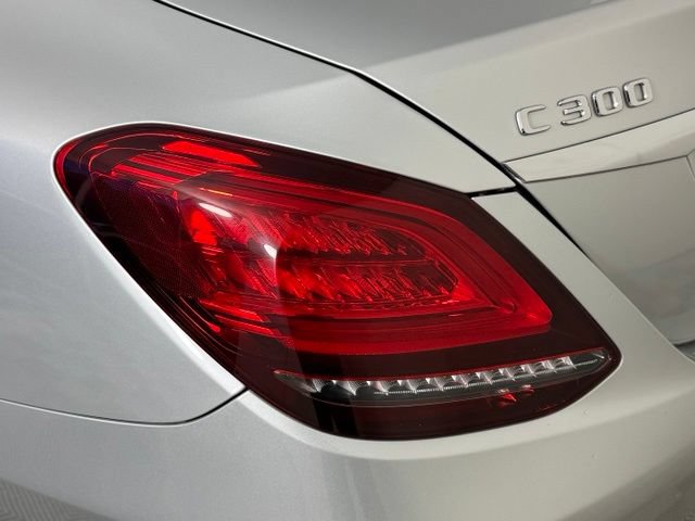 Used 2019 Mercedes-Benz C 300 Sedan image 12