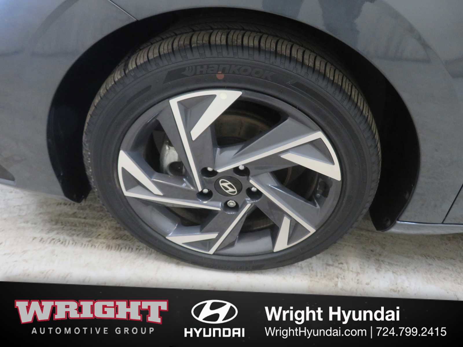 Certified 2025 Hyundai Elantra SEL image 8