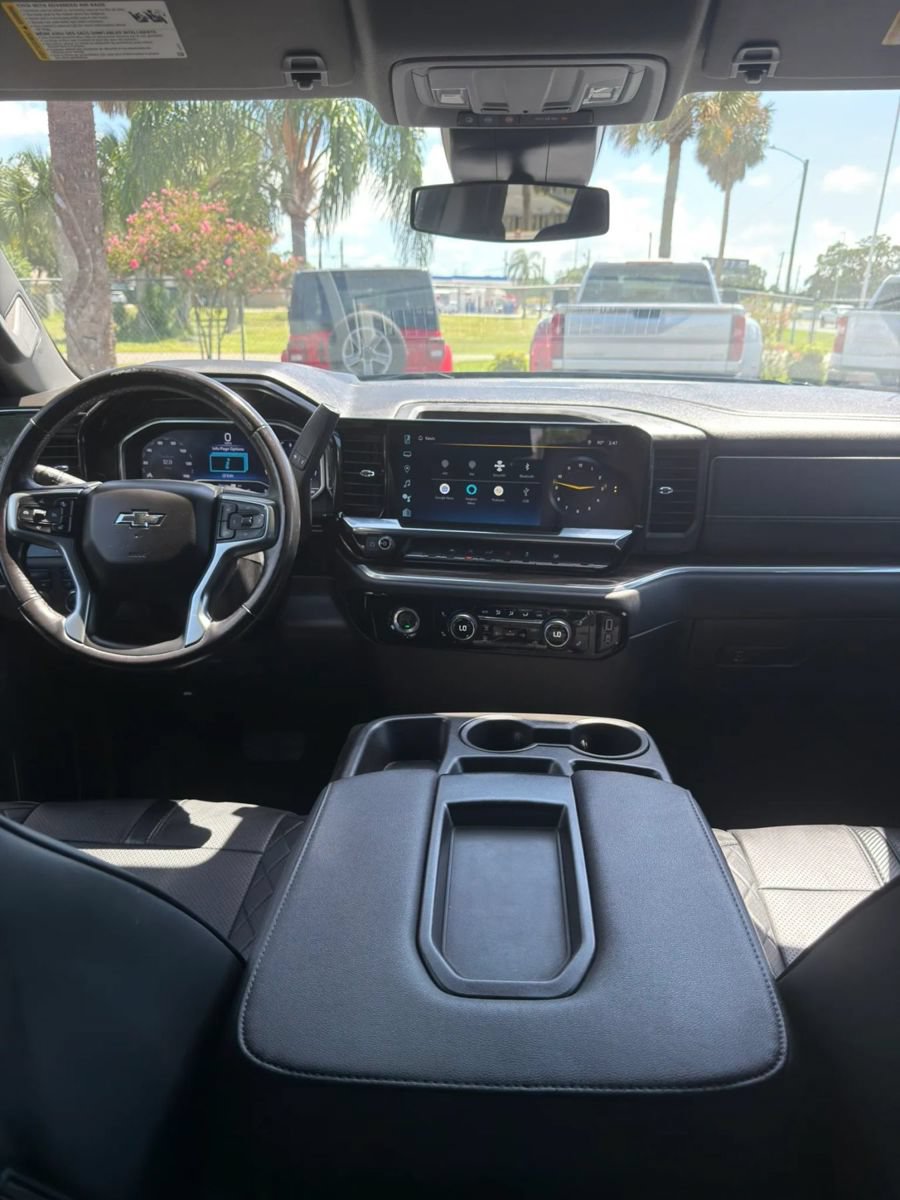 Used 2022 Chevrolet Silverado 1500 RST AWD/4WD image 10