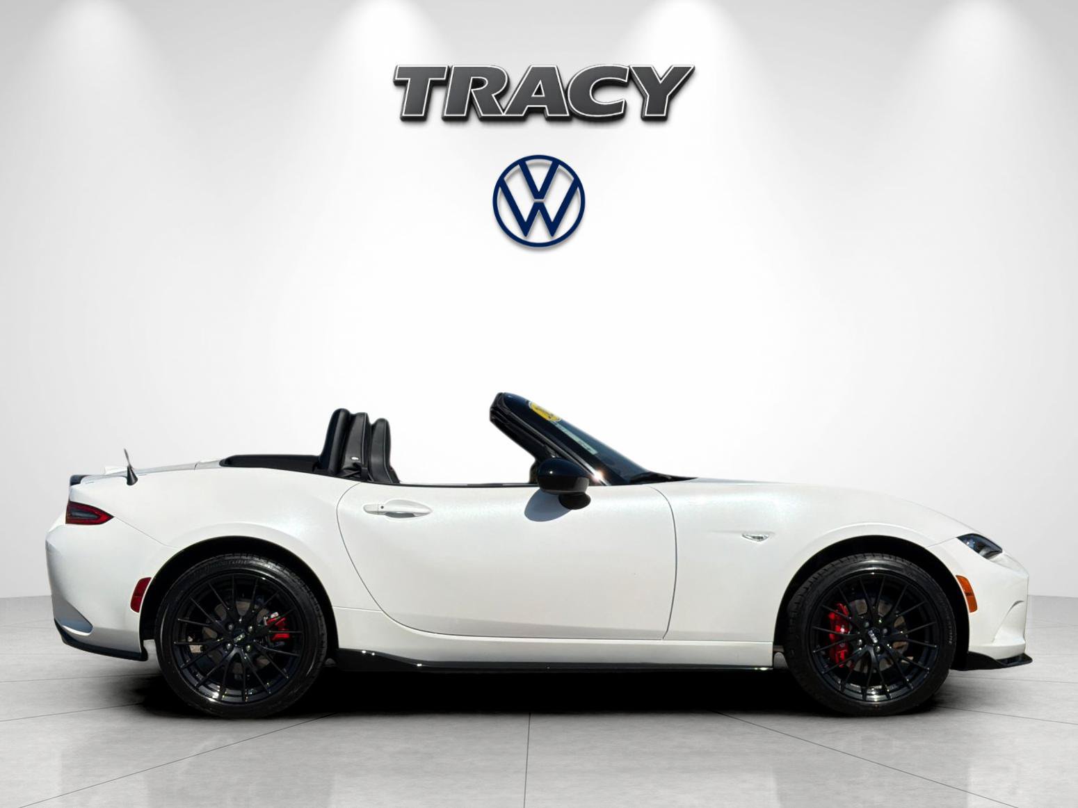 Used 2025 MAZDA MX-5 Miata Club w/ Brembo/BBS Recaro Package RWD image 3