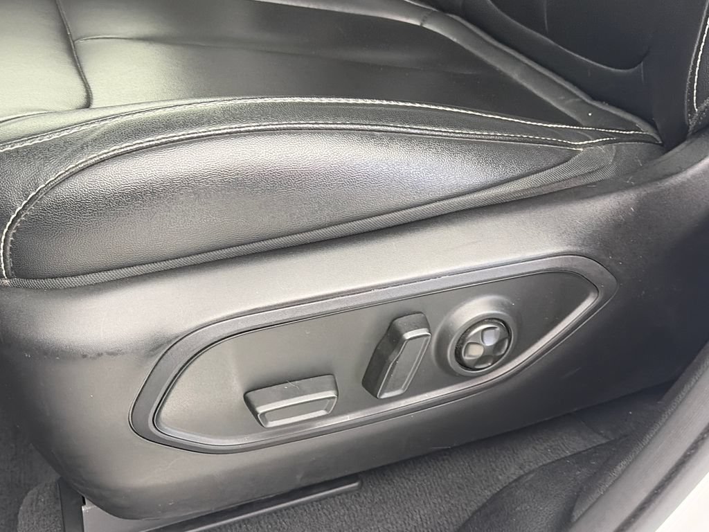 Used 2024 Jeep Grand Cherokee Limited AWD/4WD image 26