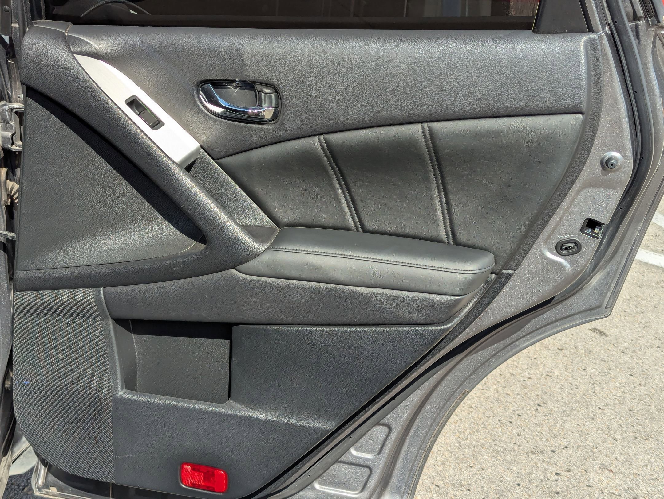 Used 2013 Nissan Murano SL w/ Navigation Pkg image 26