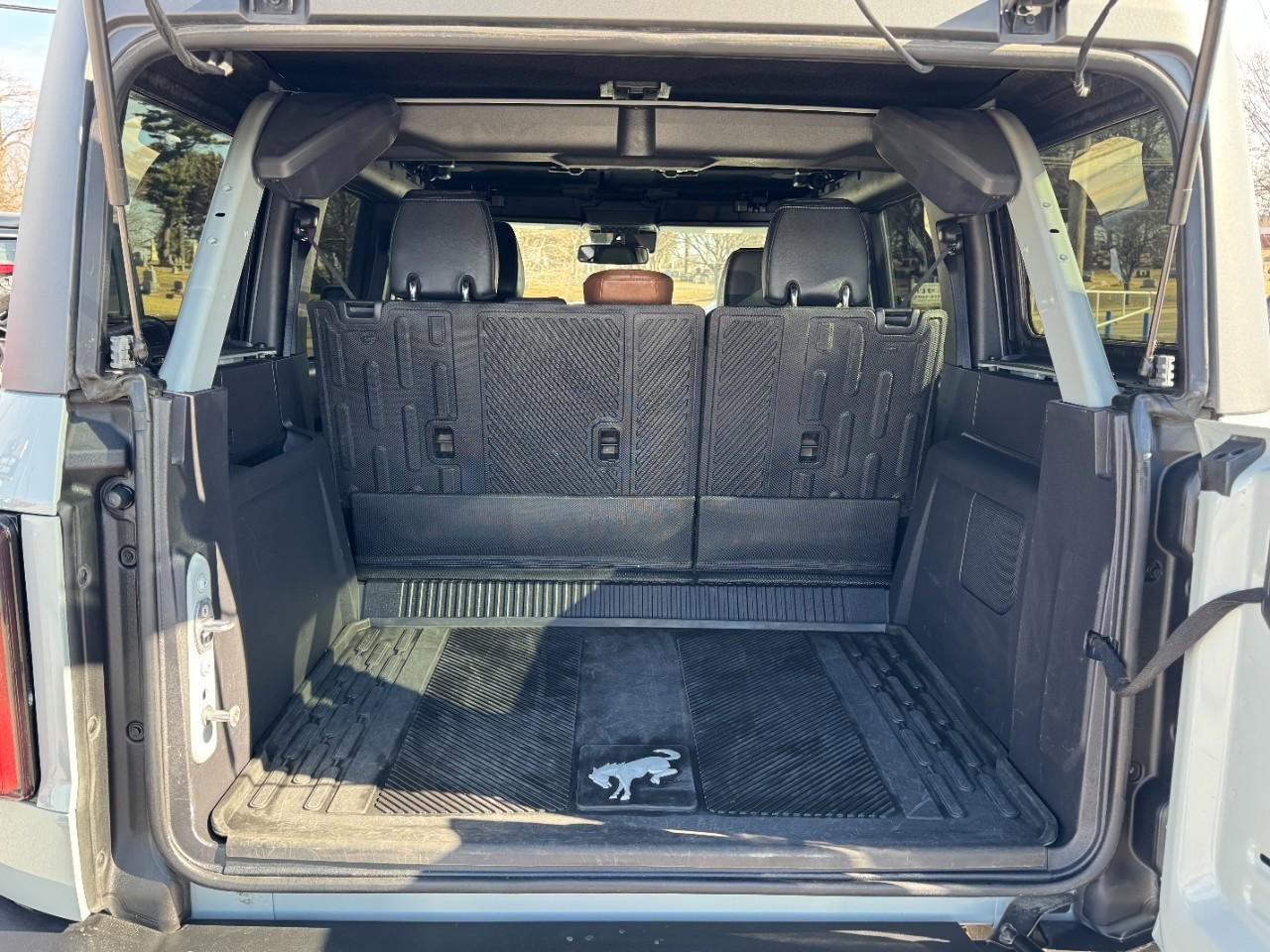 Used 2023 Ford Bronco Outer Banks image 6