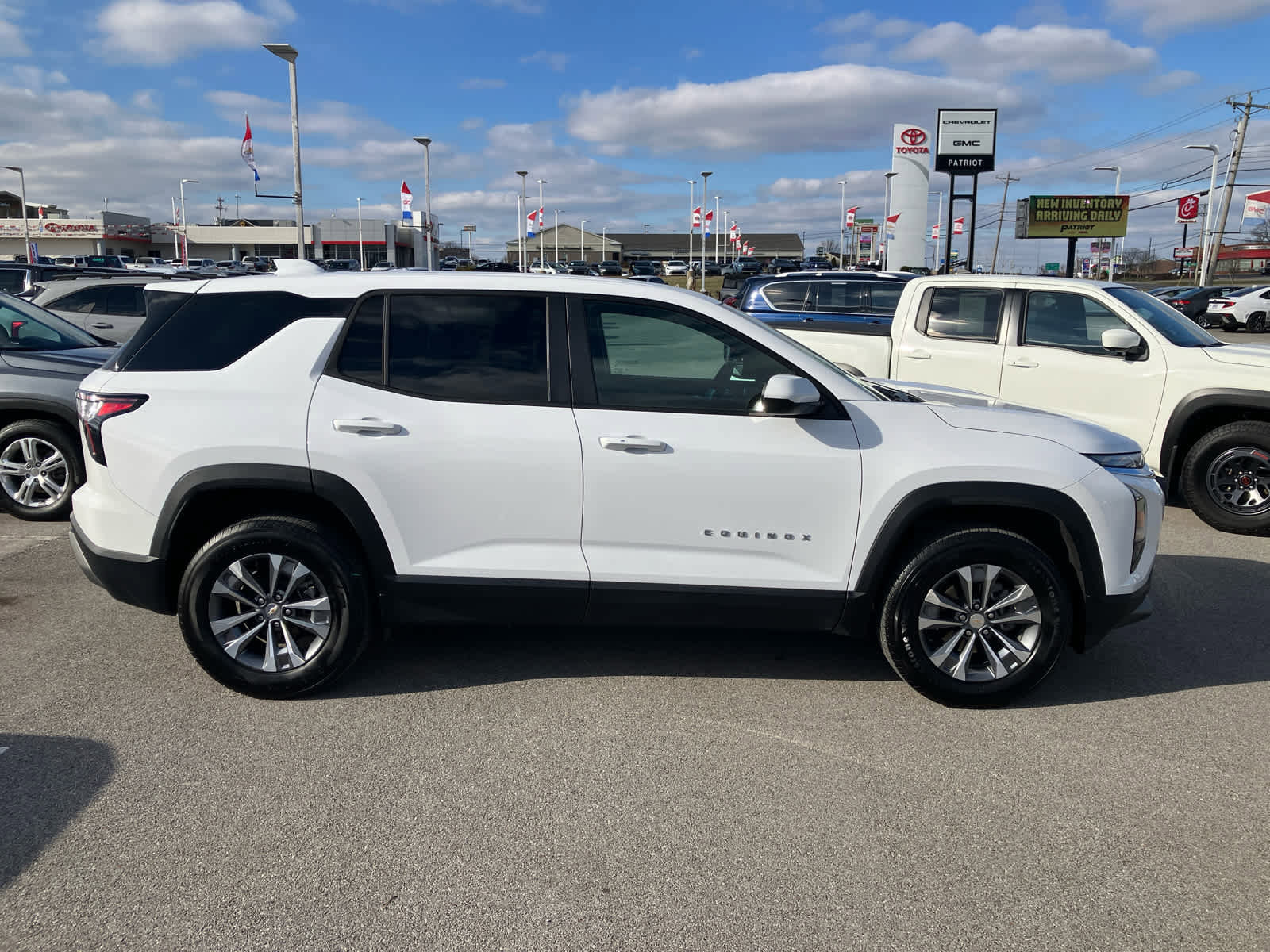 Certified 2025 Chevrolet Equinox LT image 8