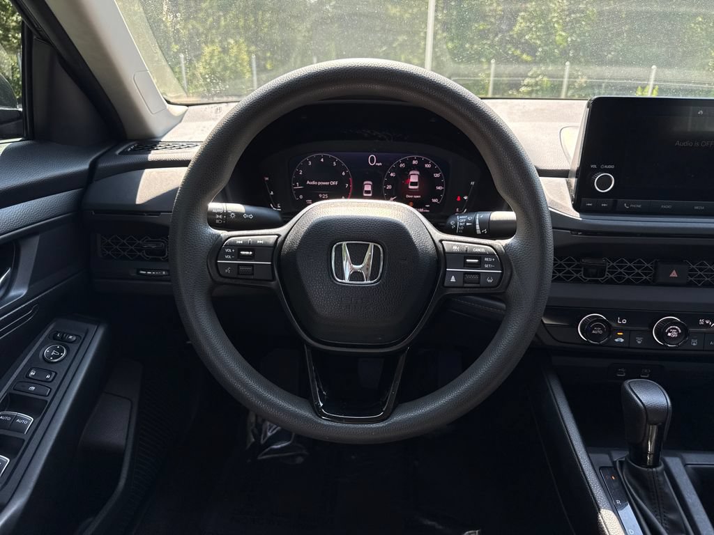 Used 2023 Honda Accord LX image 19