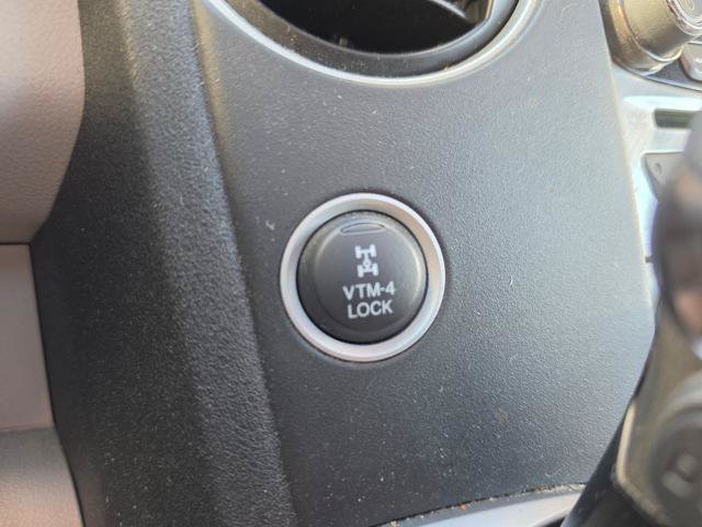 Used 2014 Honda Pilot Touring image 25