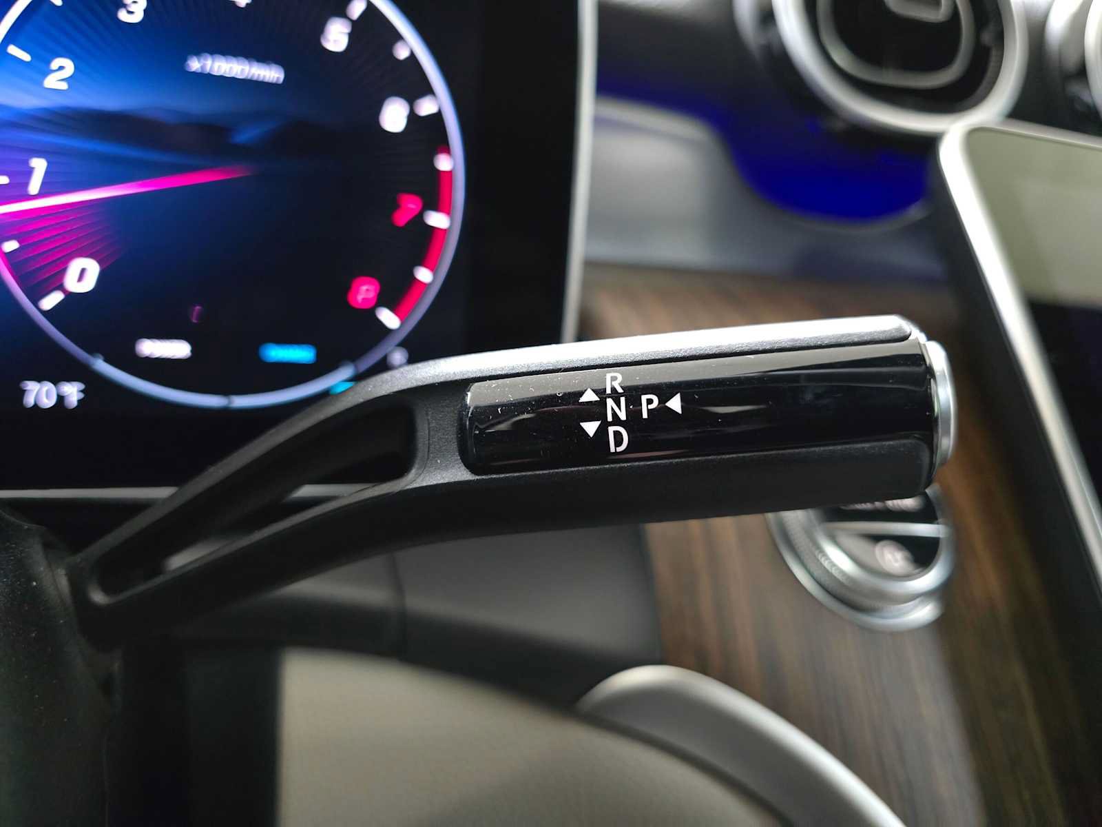 Certified 2026 Mercedes-Benz GLC 300 4MATIC image 37